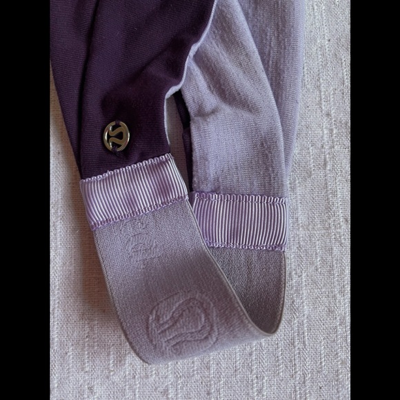 Lululemon tank top and head band - Picture 11 of 16